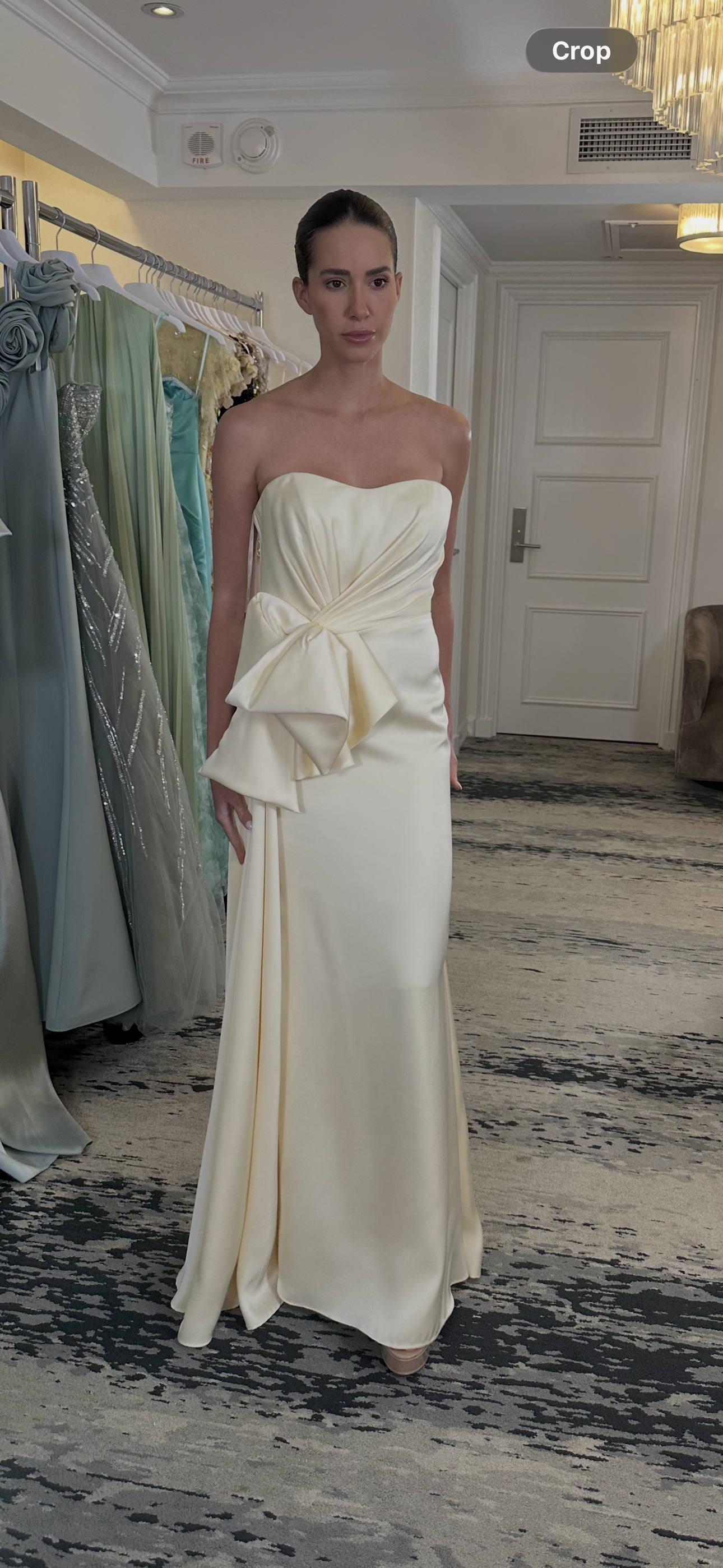 Robe Mac Duggal en satin bustier avec nœud Beurre