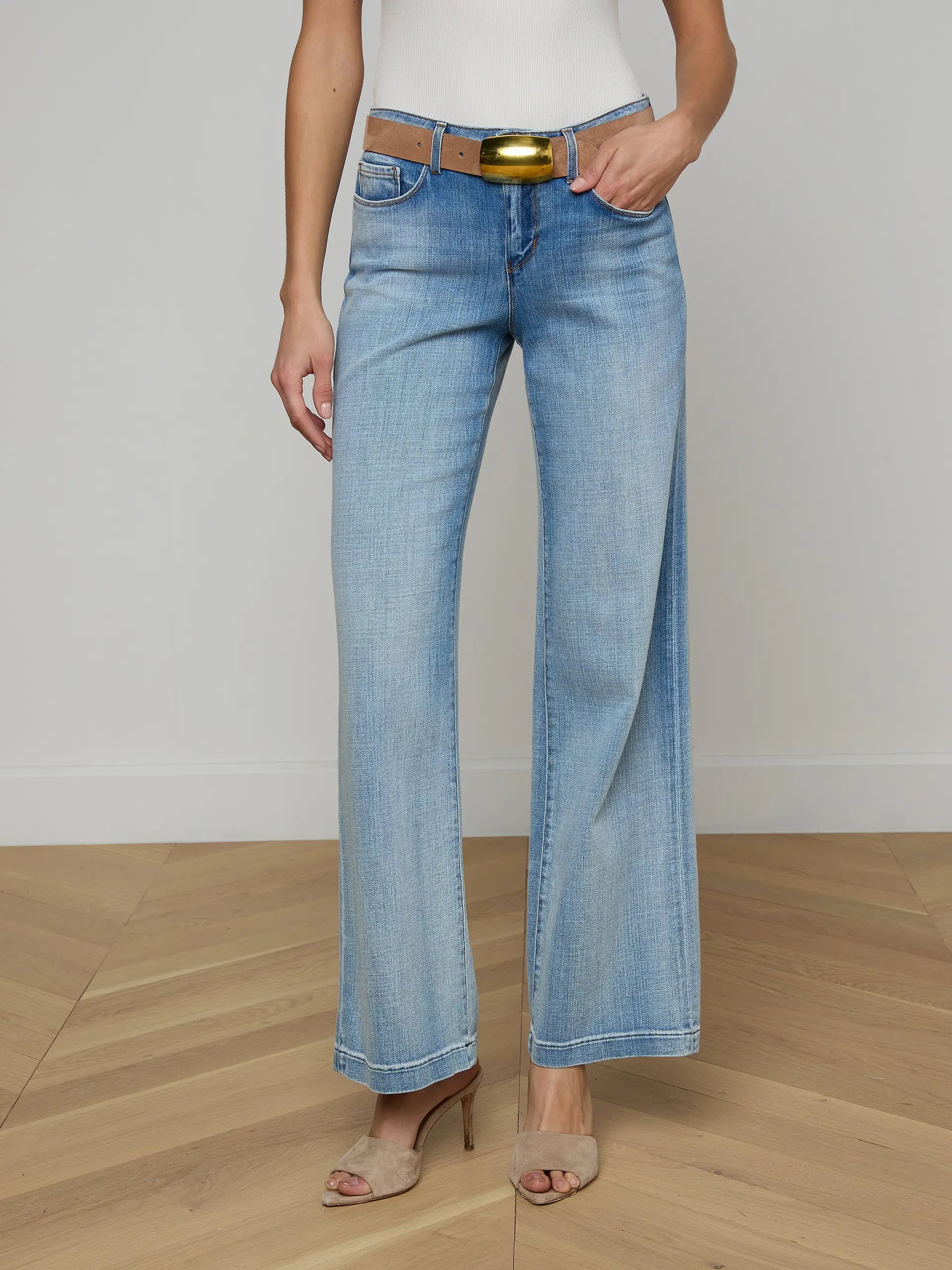 L'Agence Joanne Low-Rise Wide-Leg Jean Dry Ice