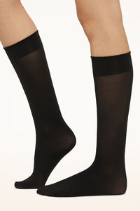 Wolford Velvet De Luxe 50 Knee-Highs Black