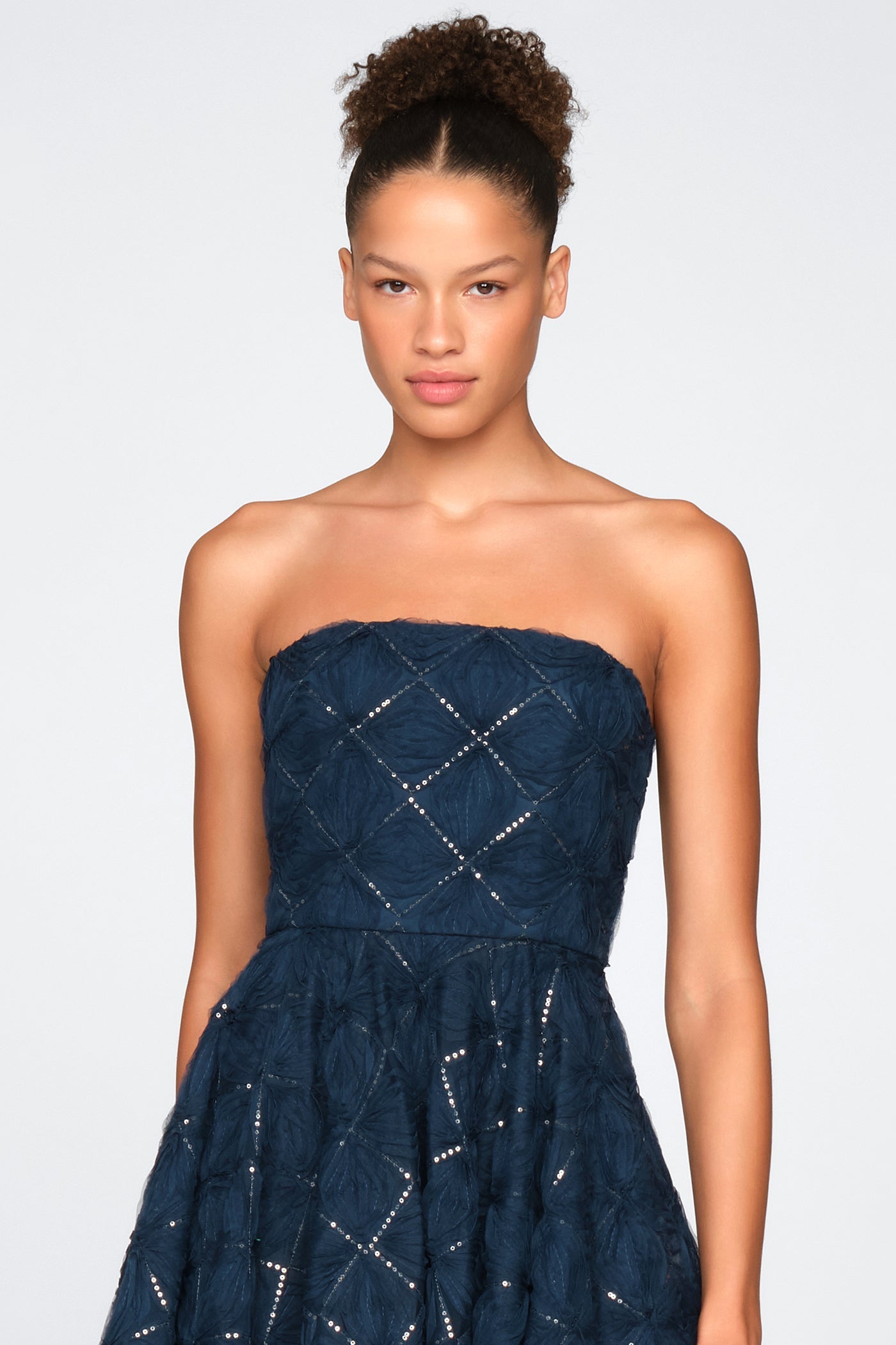 Theia Robe Cocktail en Tulle Texturé Anna