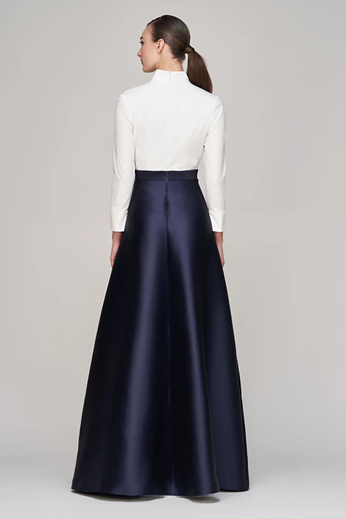 La Petite Robe de Chloe Phoebe Gown White/Dark Twilight