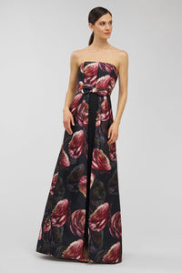 La petite Robe de Chloe Nestella Walk Thru Gown