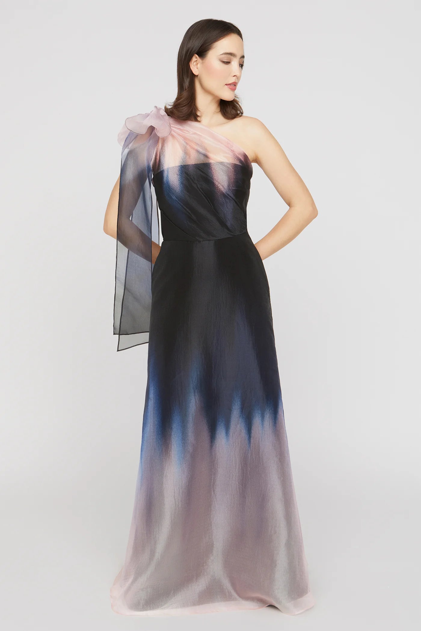 La Petite Robe de Chloe Gown