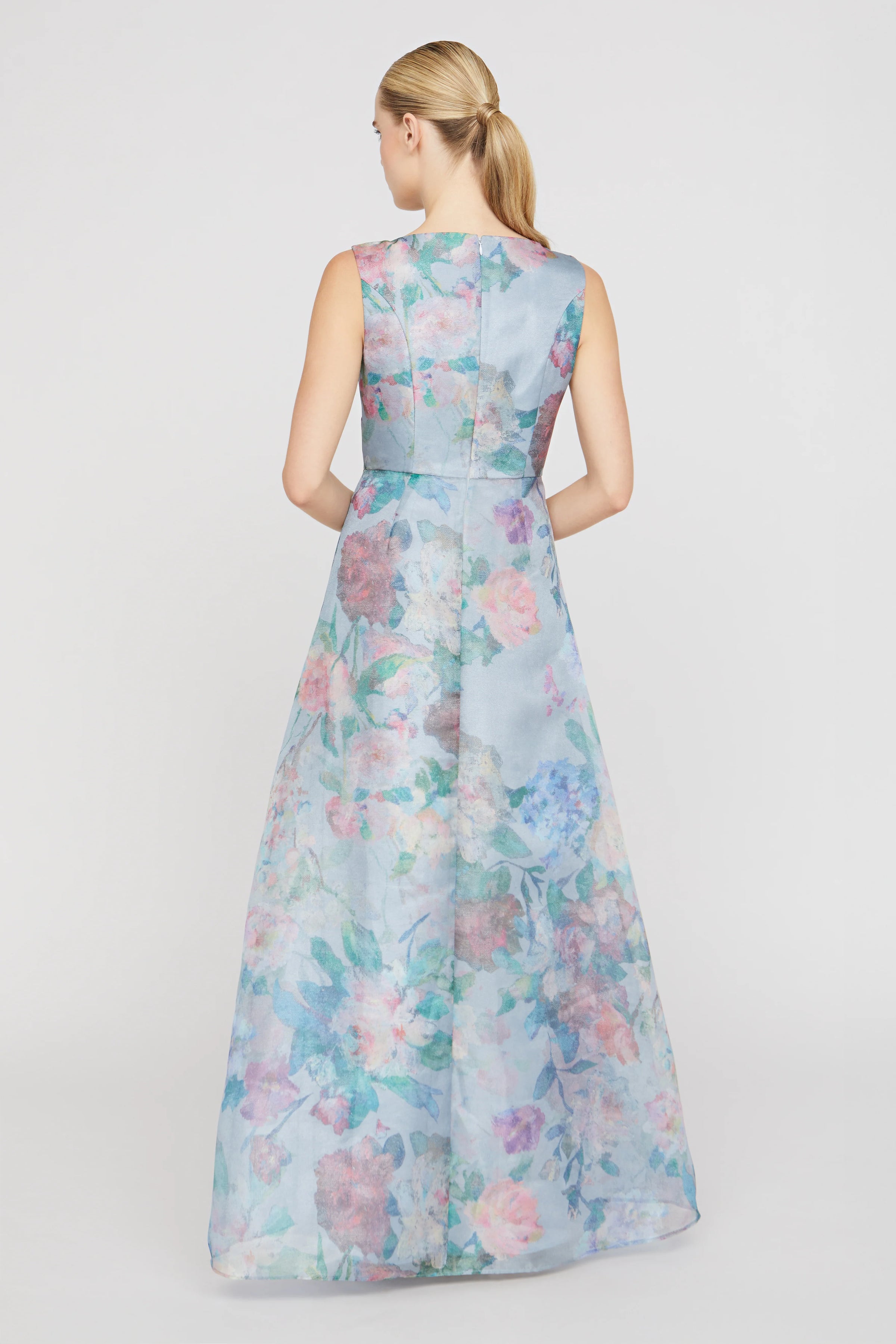 La Petite Robe de Chloe Gown