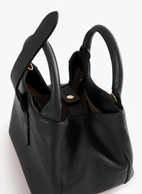 Cinzia Rocca Sac à bandoulière noir en cuir avec poignée intégrée et bandoulière - Noir
