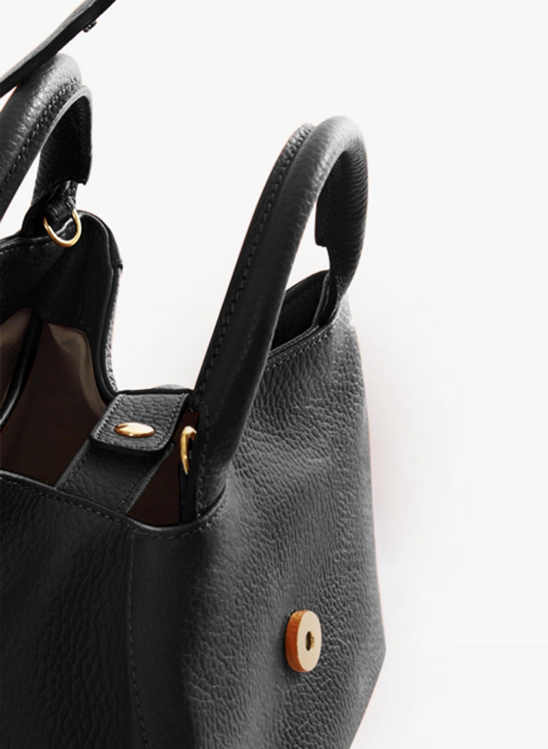 Cinzia Rocca Sac à bandoulière noir en cuir avec poignée intégrée et bandoulière - Noir