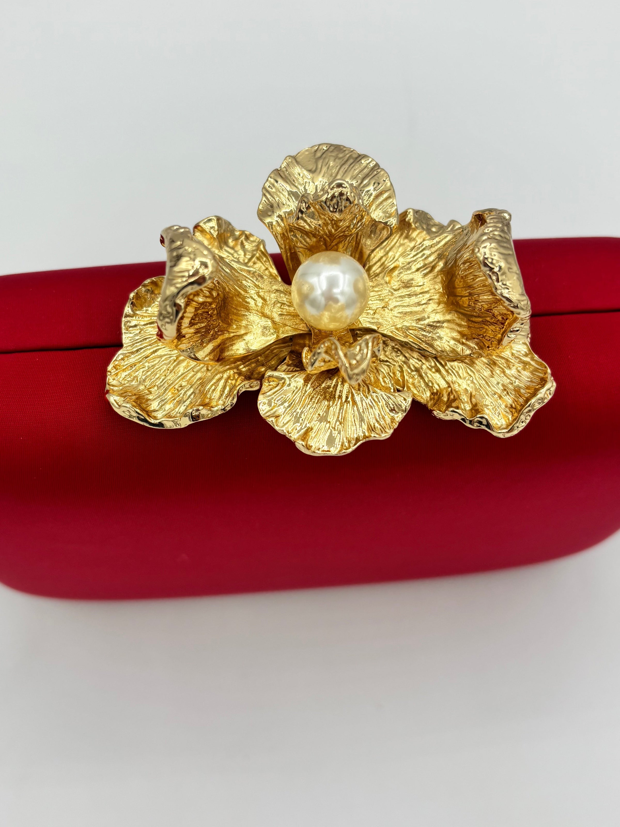 Tres Chic Tres Chic Flower Clutch Red