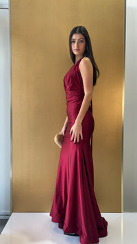 Jessica Angel Robe moulante à bretelles spaghetti, dos nu avec fronces