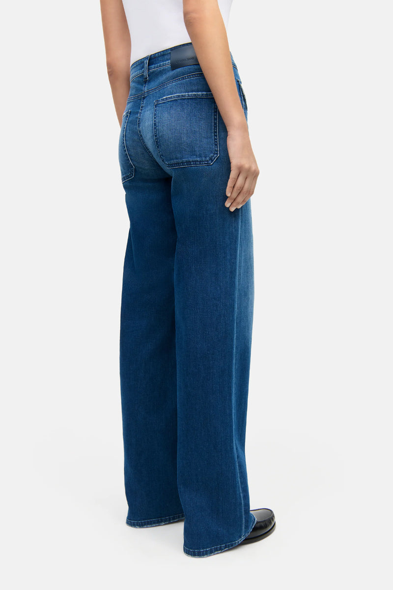 Cambio Aimee Patched Pocket Wide-Fit Long Jeans