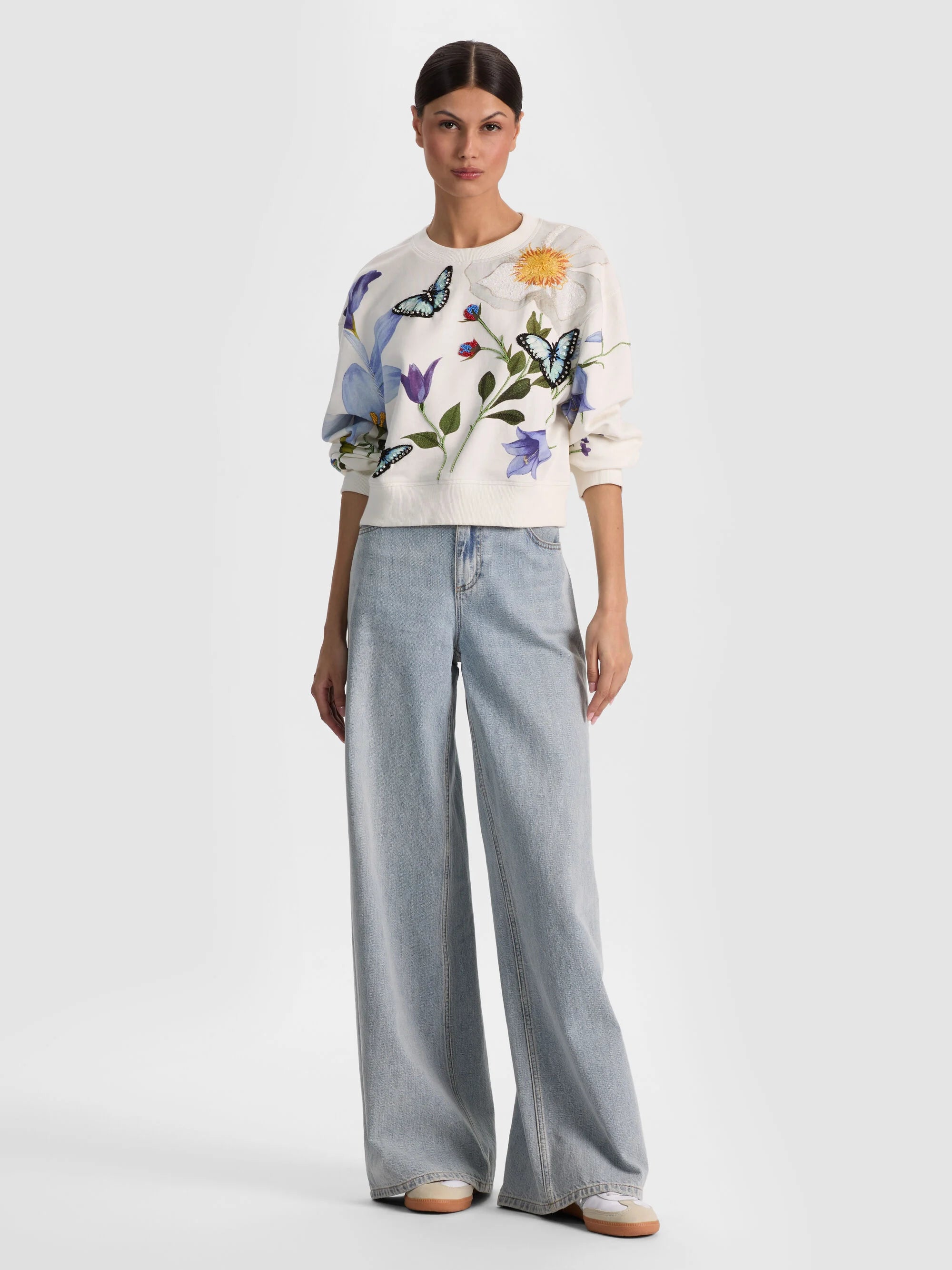 Sweat-shirt col rond décontracté orné Russel Twisting Vines Alice & Olivia