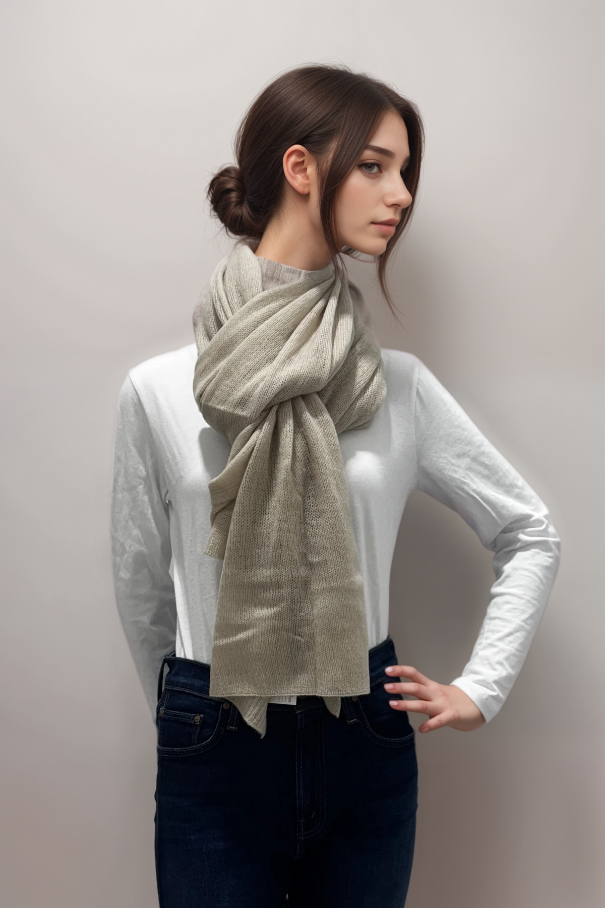 Écharpe en cachemire biologique à motifs répétitifs