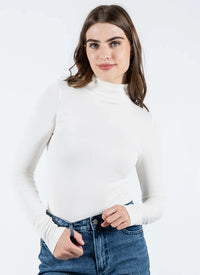 C'est Moi Bamboo Short TN Top