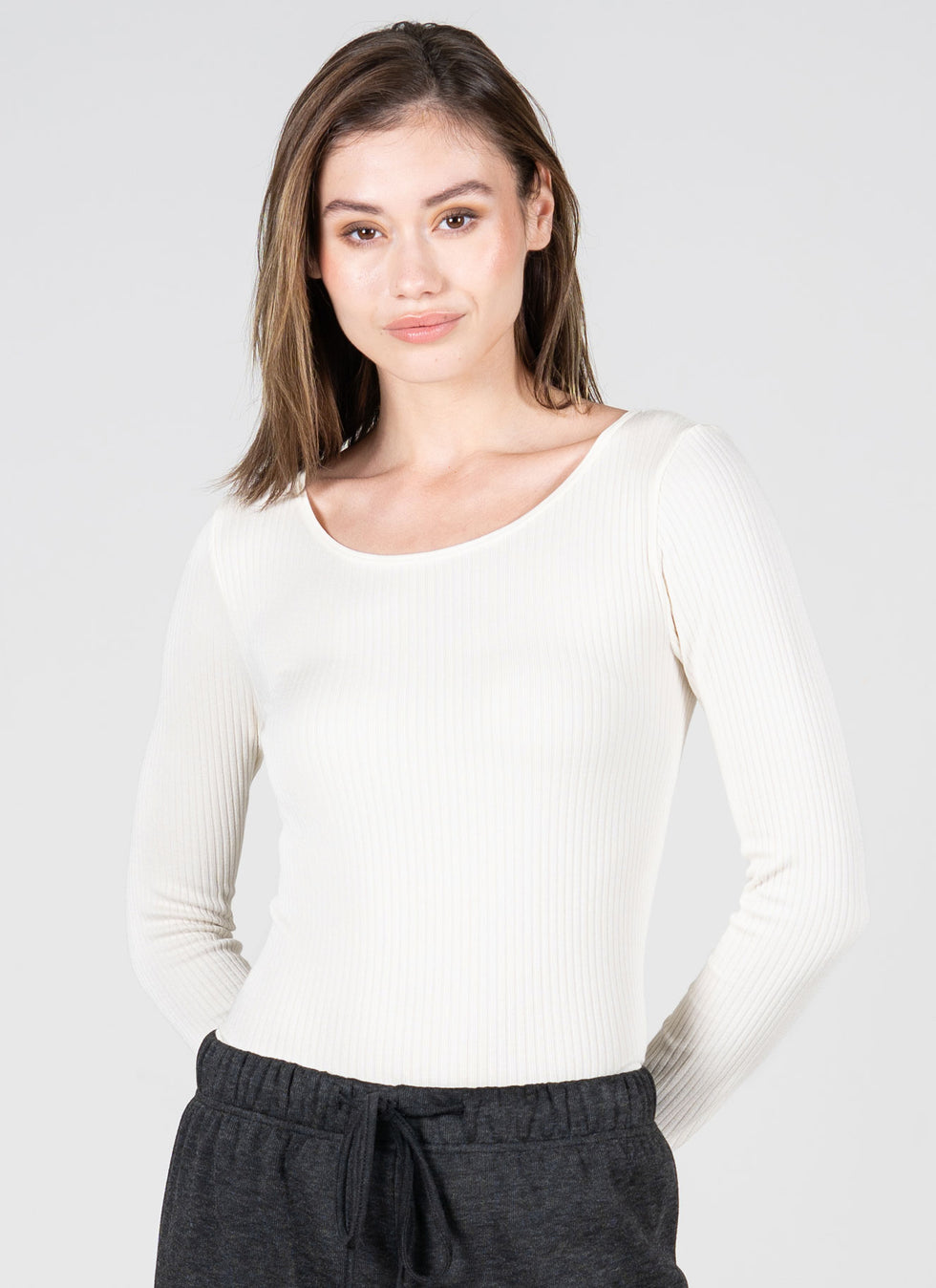 C'est Moi Seamless Rib Crew Neck Top