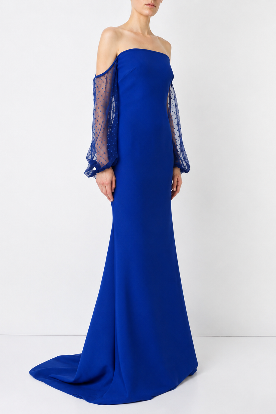 Robe Jasper UPLOAD Greta Constantine