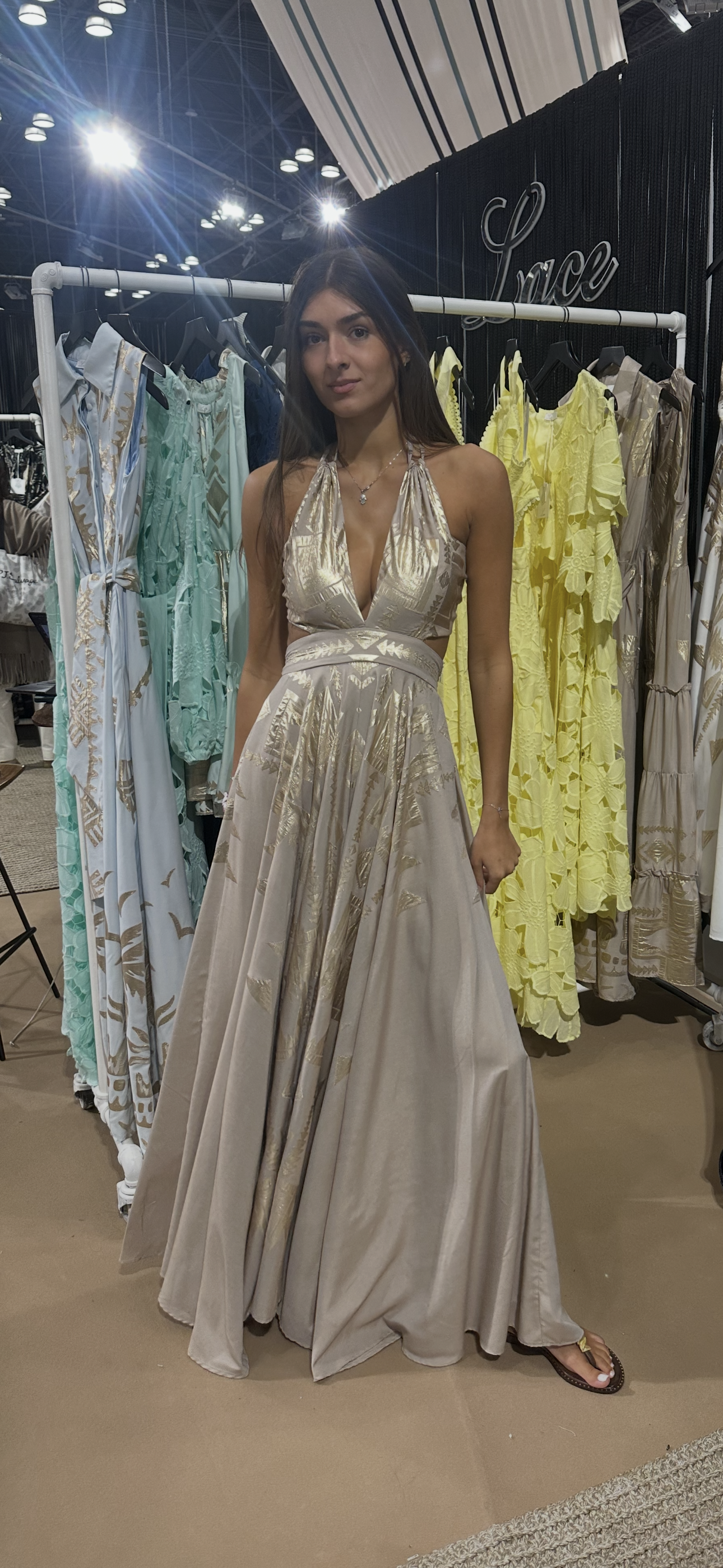 Robe Lace The Label M8718 Ilyssia Mirage du désert