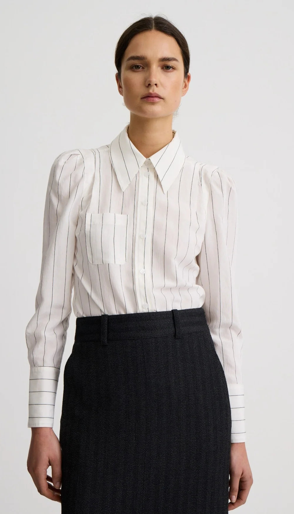 Smythe Neck Tie Box Pleat Shirt White Stripe