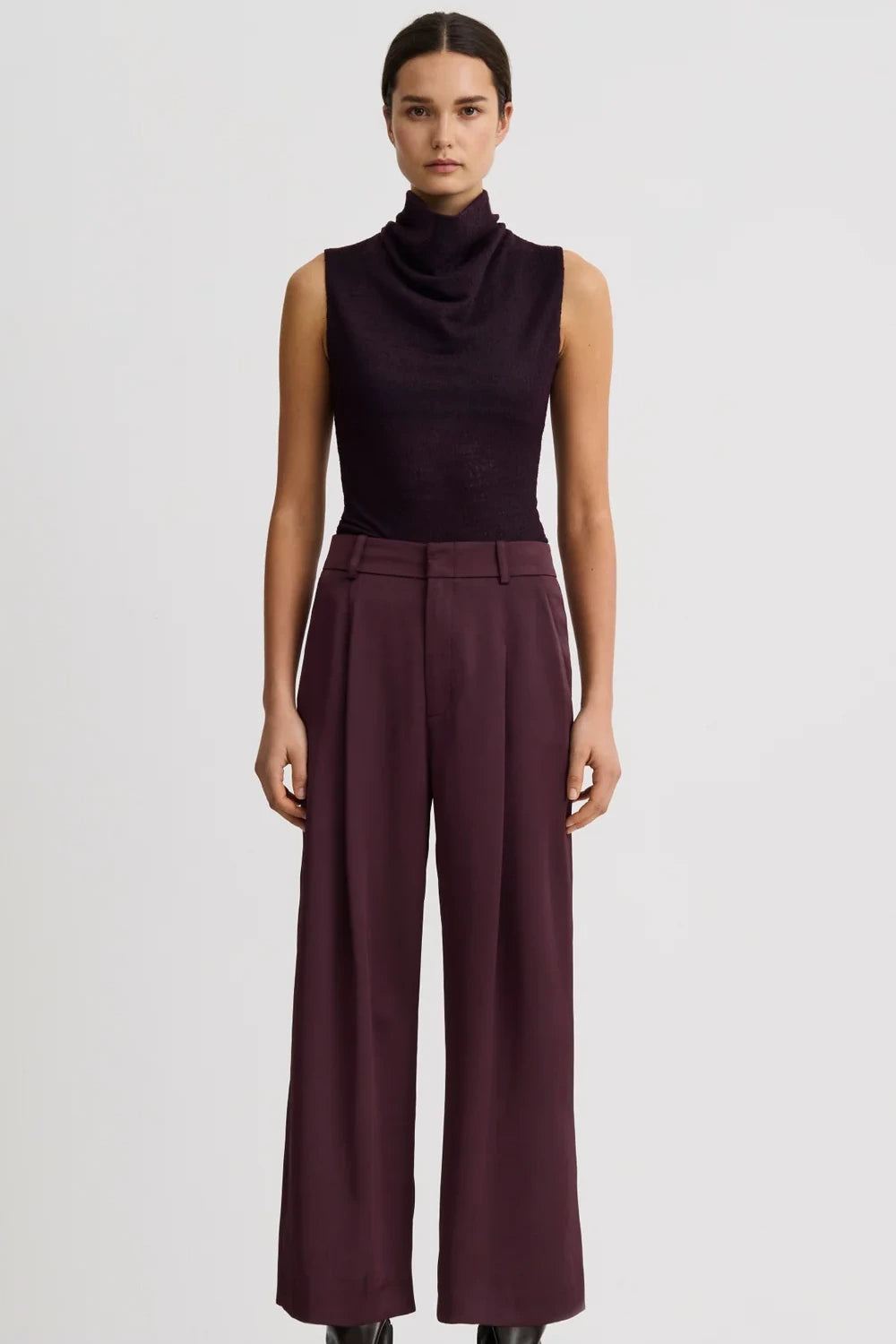 Smythe Cropped Pleated Trouser Mocha