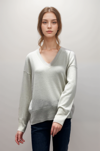 Majestic Filatures Cashmere Seamless Sweater