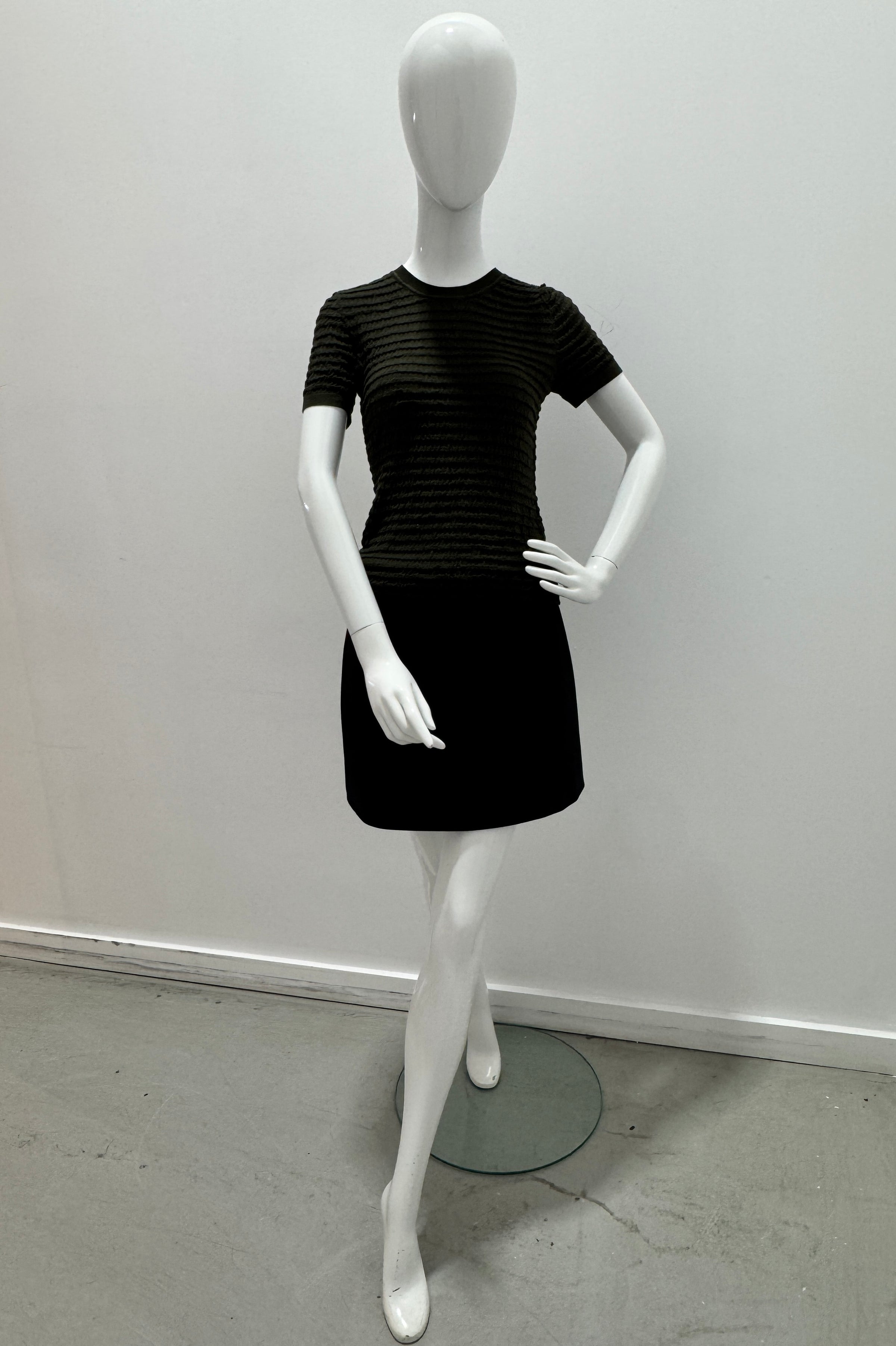 Frame The Smocked Short-Sleeve Sweater Rich Military