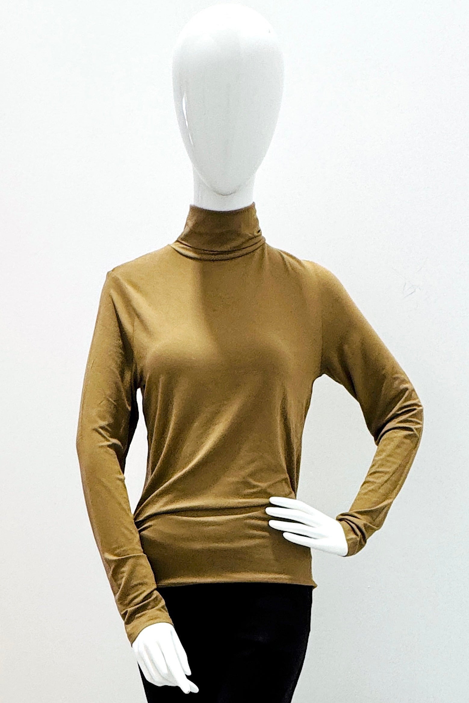 Majestic Filatures Soft Touch Long-Sleeve Turtleneck - Havana