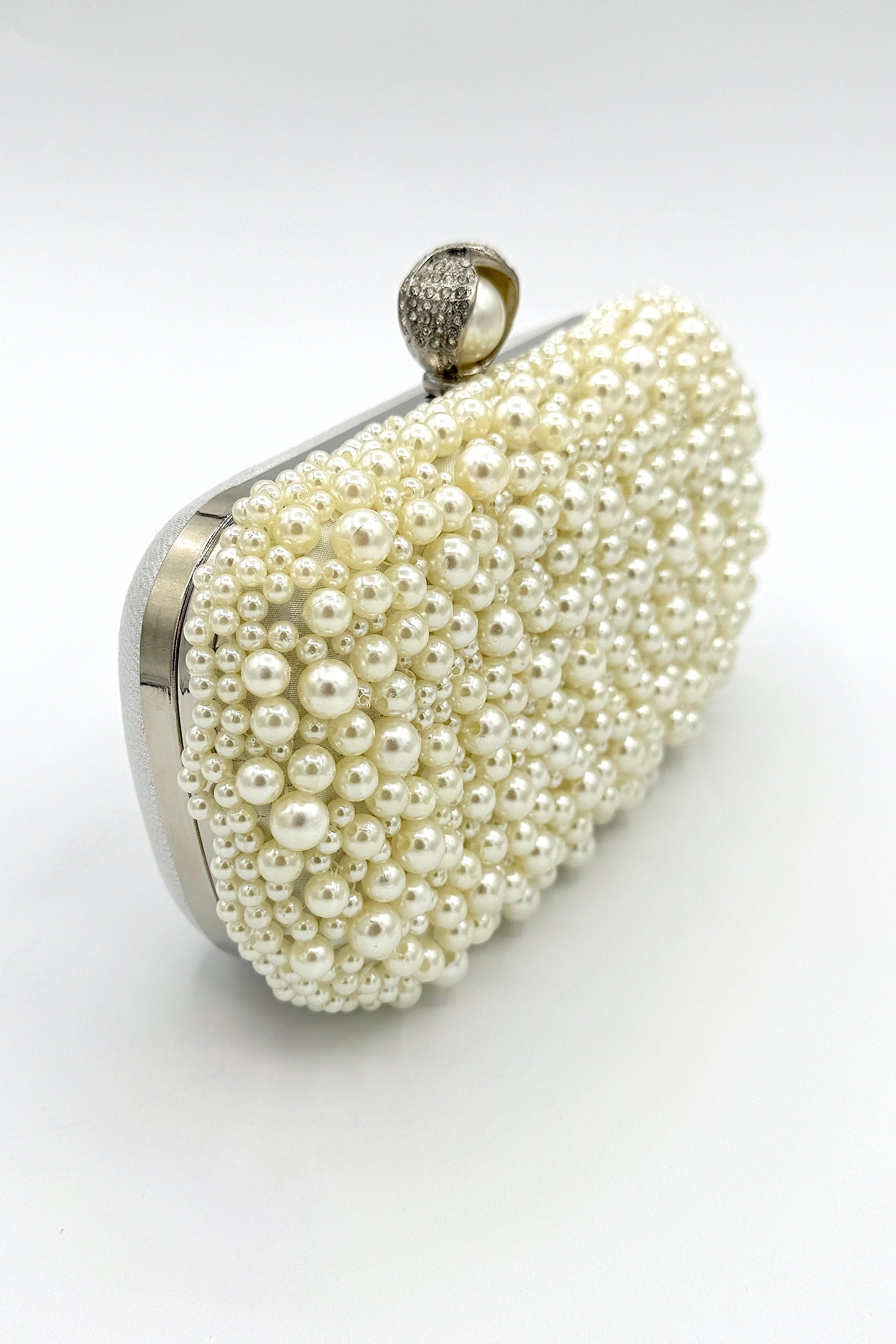 Très Chic Pearl-Top Clutch Pearl