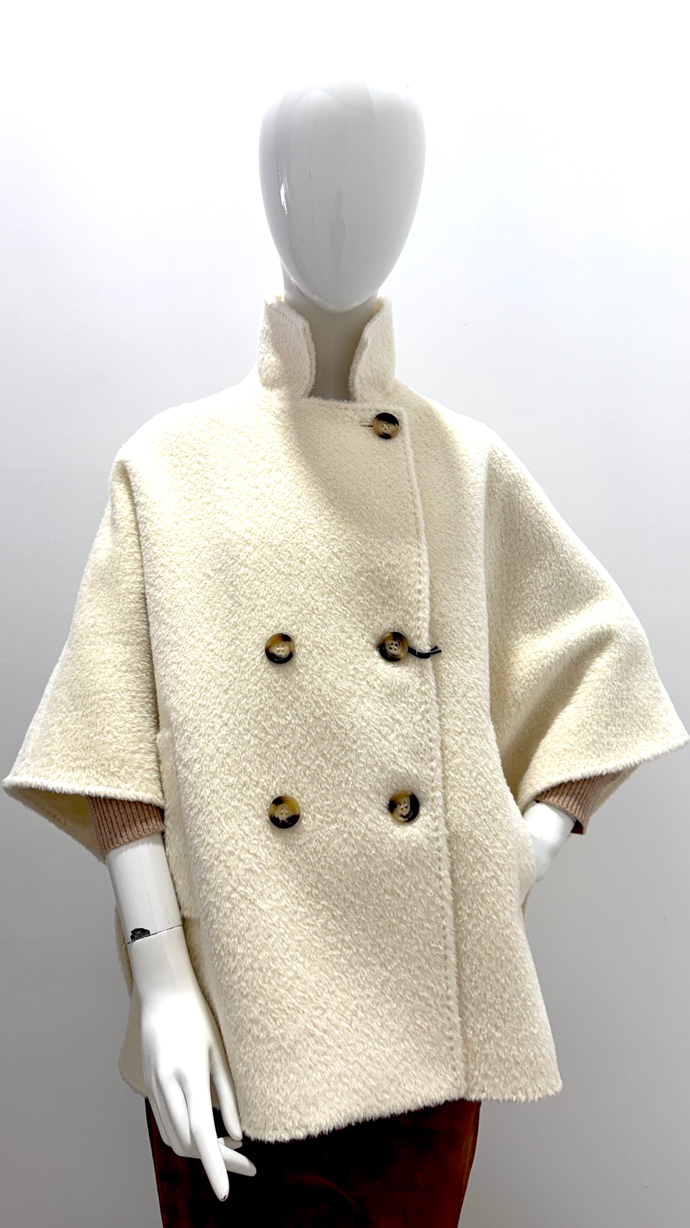 Cinzia Rocca Cape - White