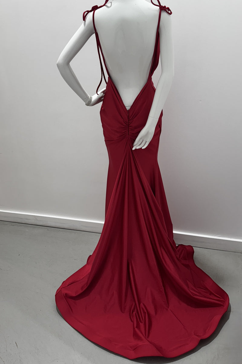 Jessica Angel Robe moulante à bretelles spaghetti, dos nu avec fronces