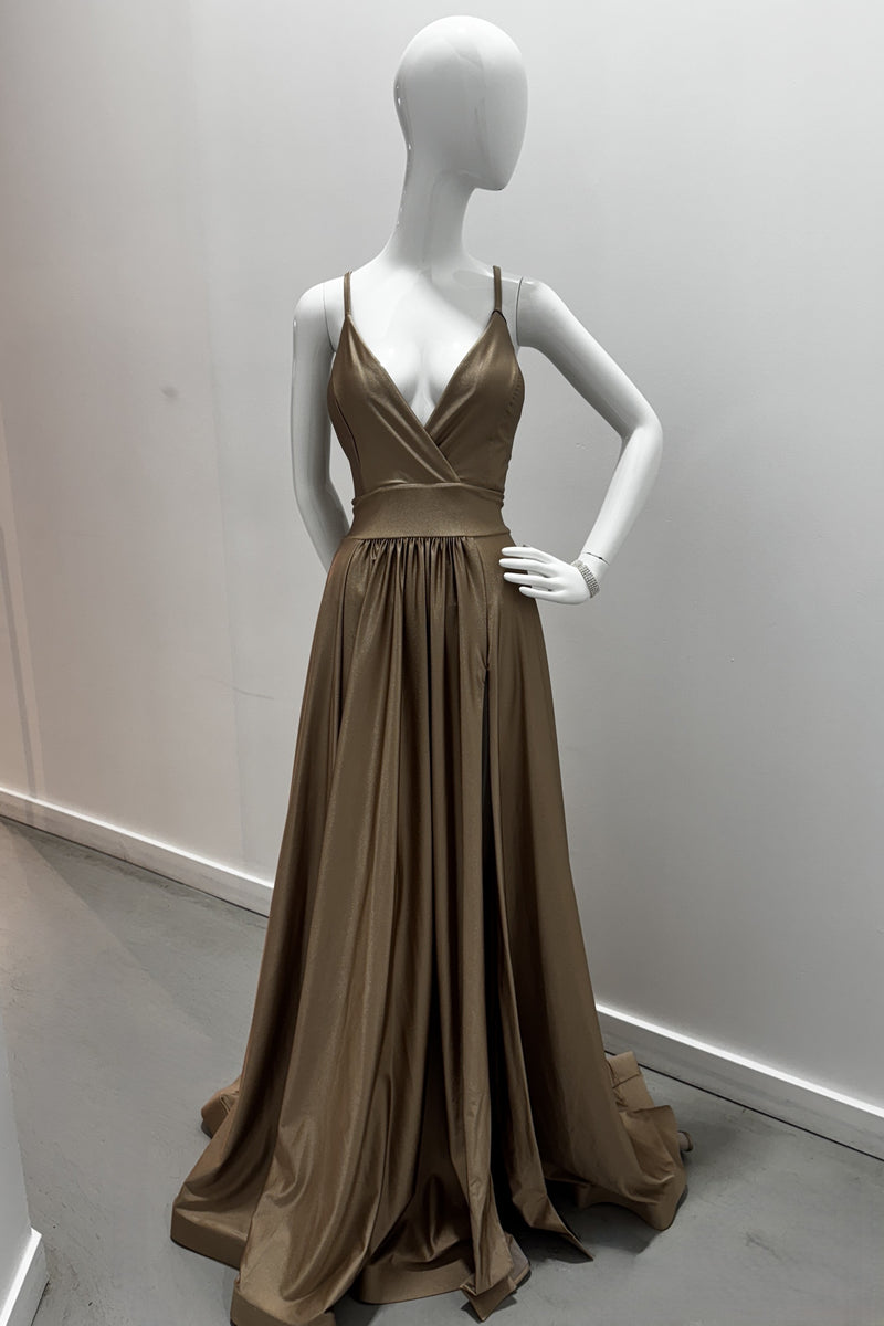 Robe longue à bretelles spaghetti Jessica Angel pour bal