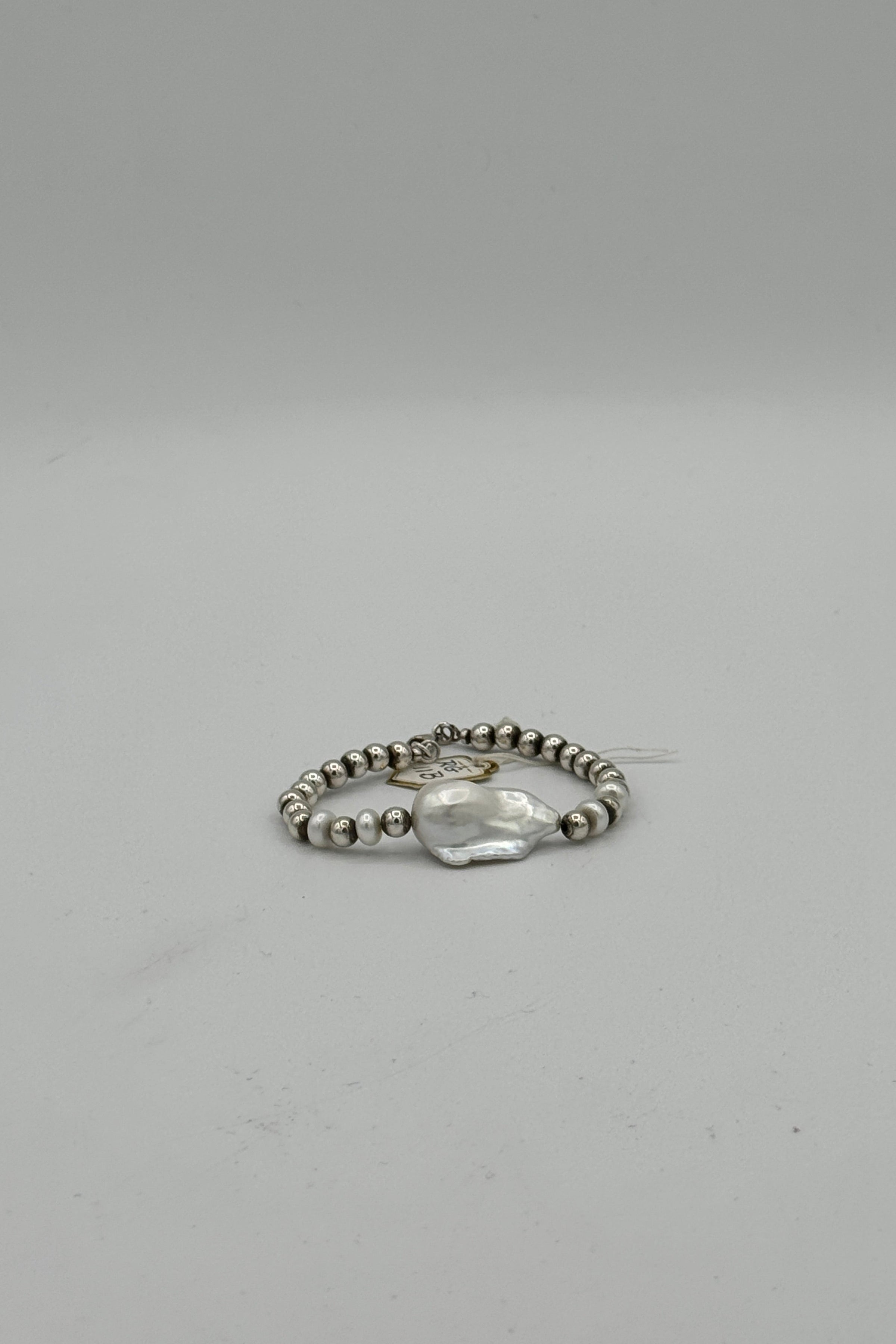 Bracelet rempli de perles