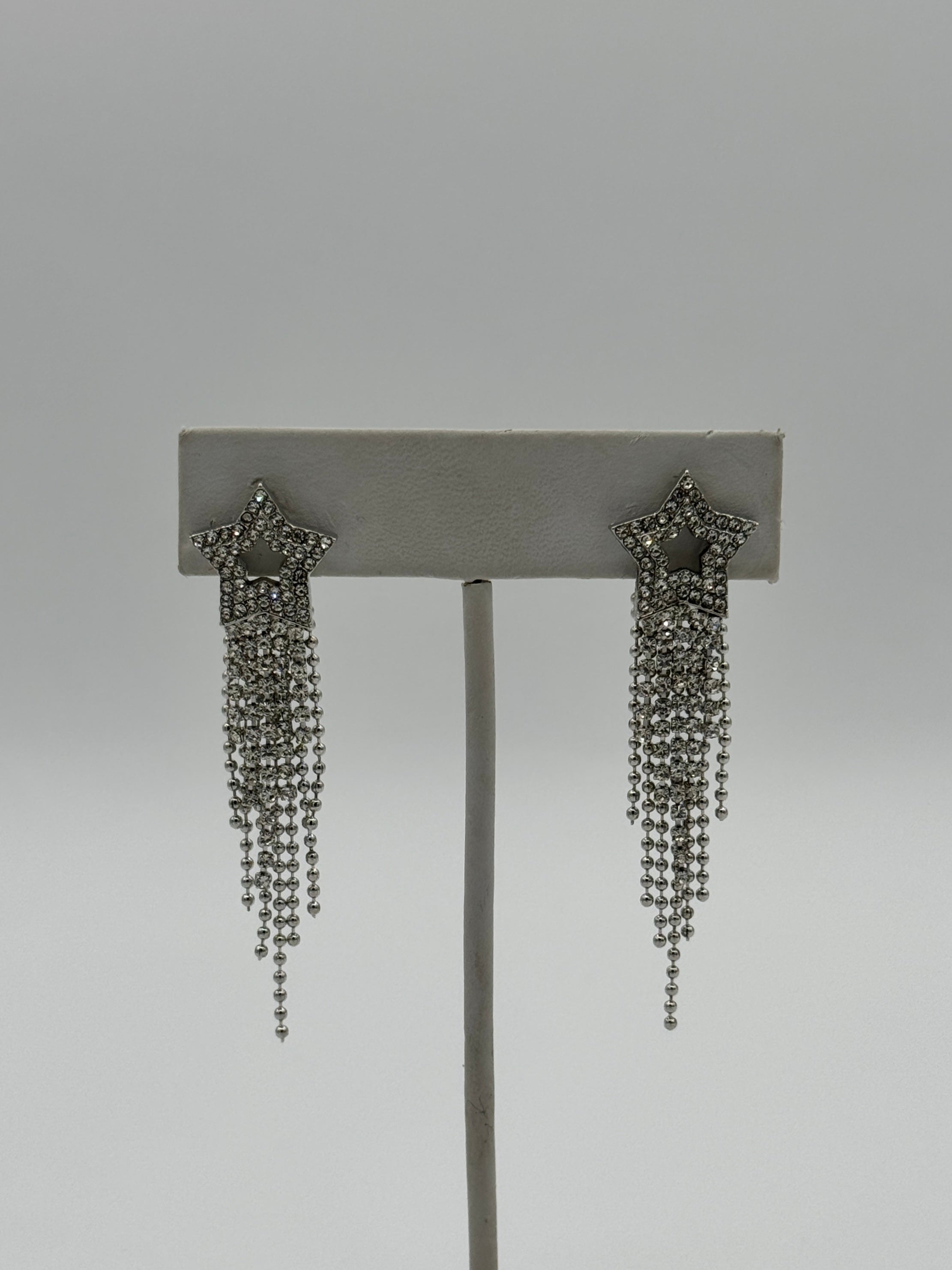 Tres Chic Star Earrings