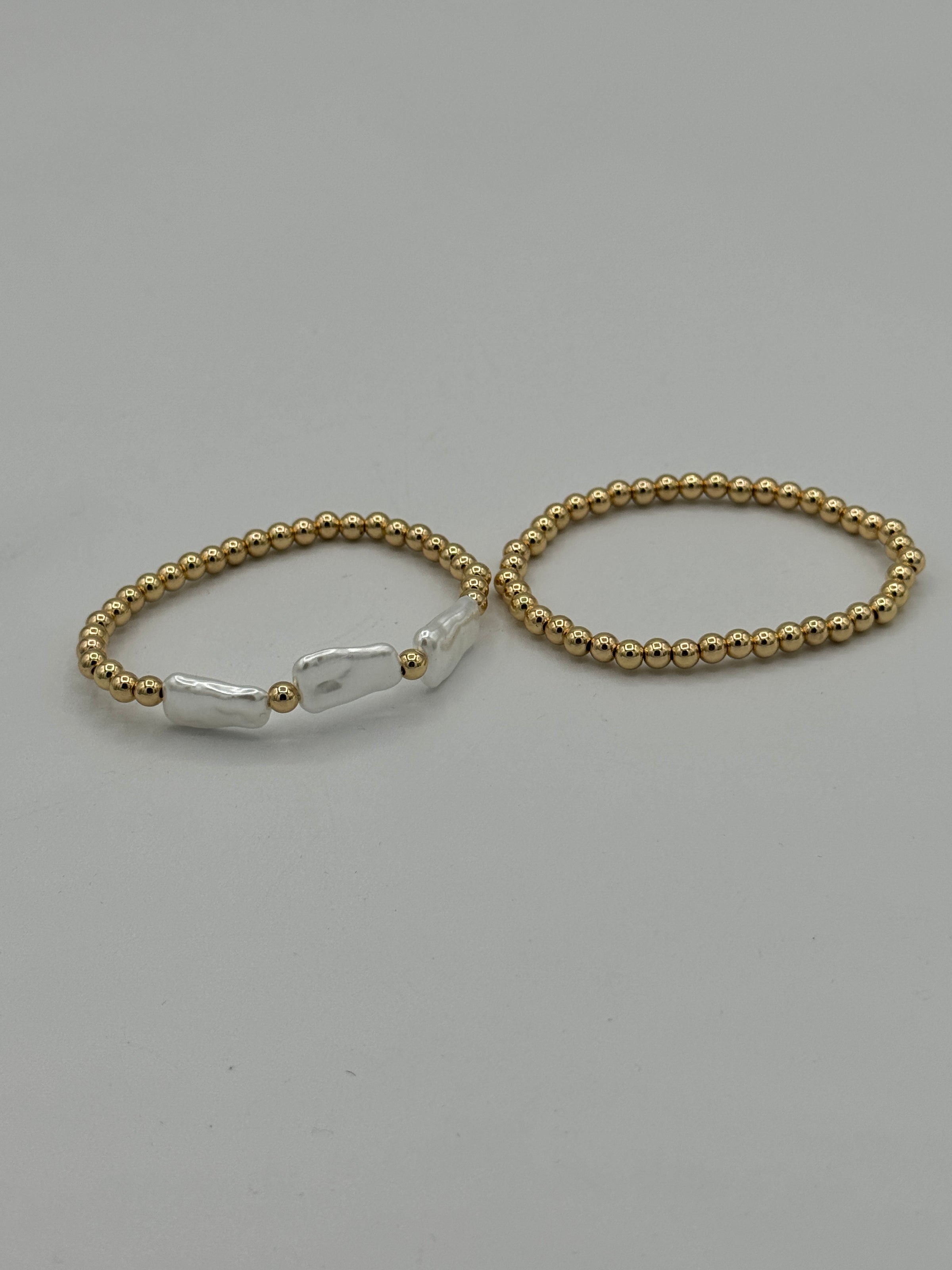 Tres Chic Gold Pearl Bracelet set of 5