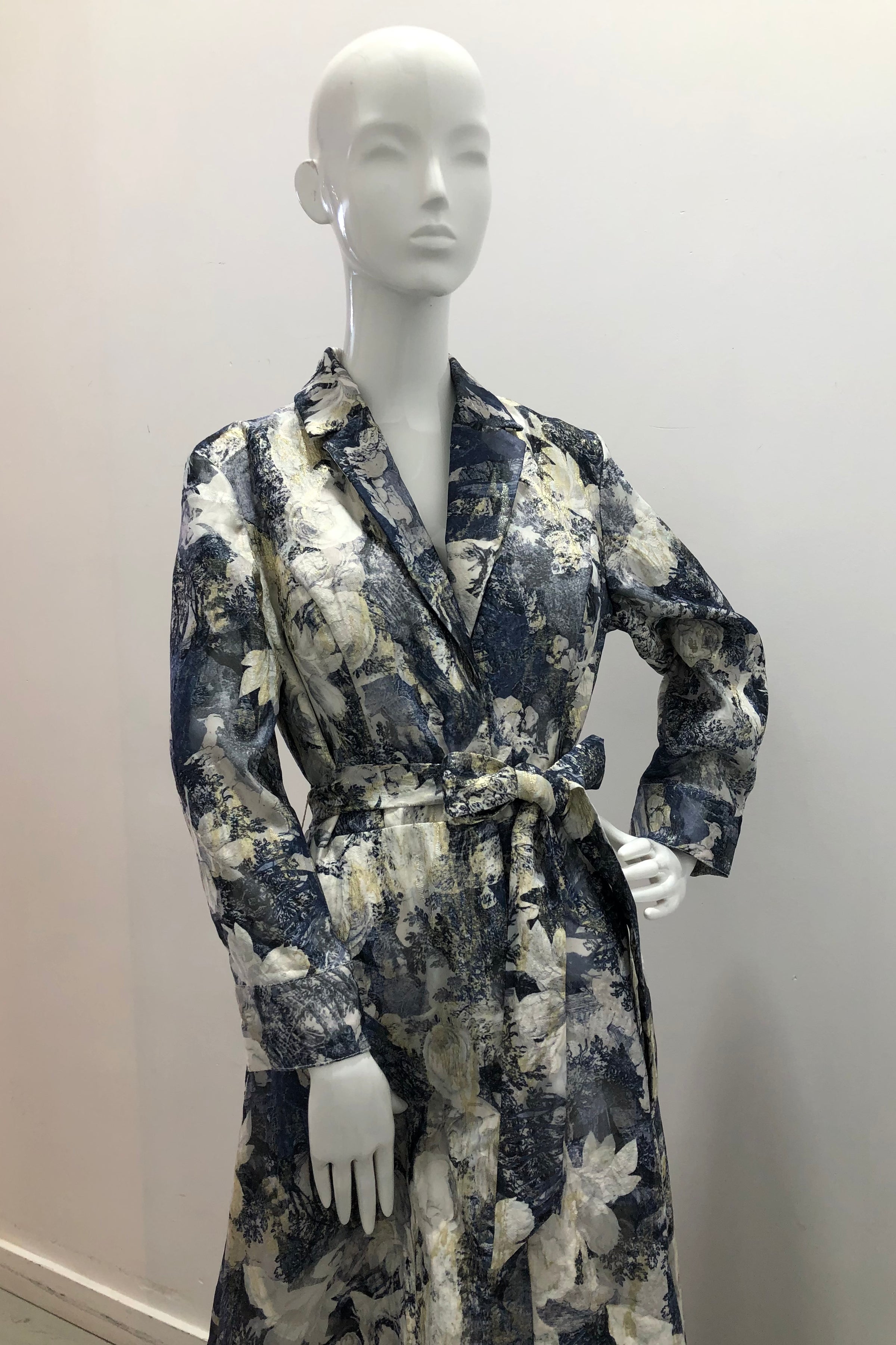 Jovani Long Sleeve A-Line Shirt Dress Gown with Collar and Belt Trs Chic Jovani Long Sleeve A-Line Shirt Dress Gown with Collar and Belt Trs Chic