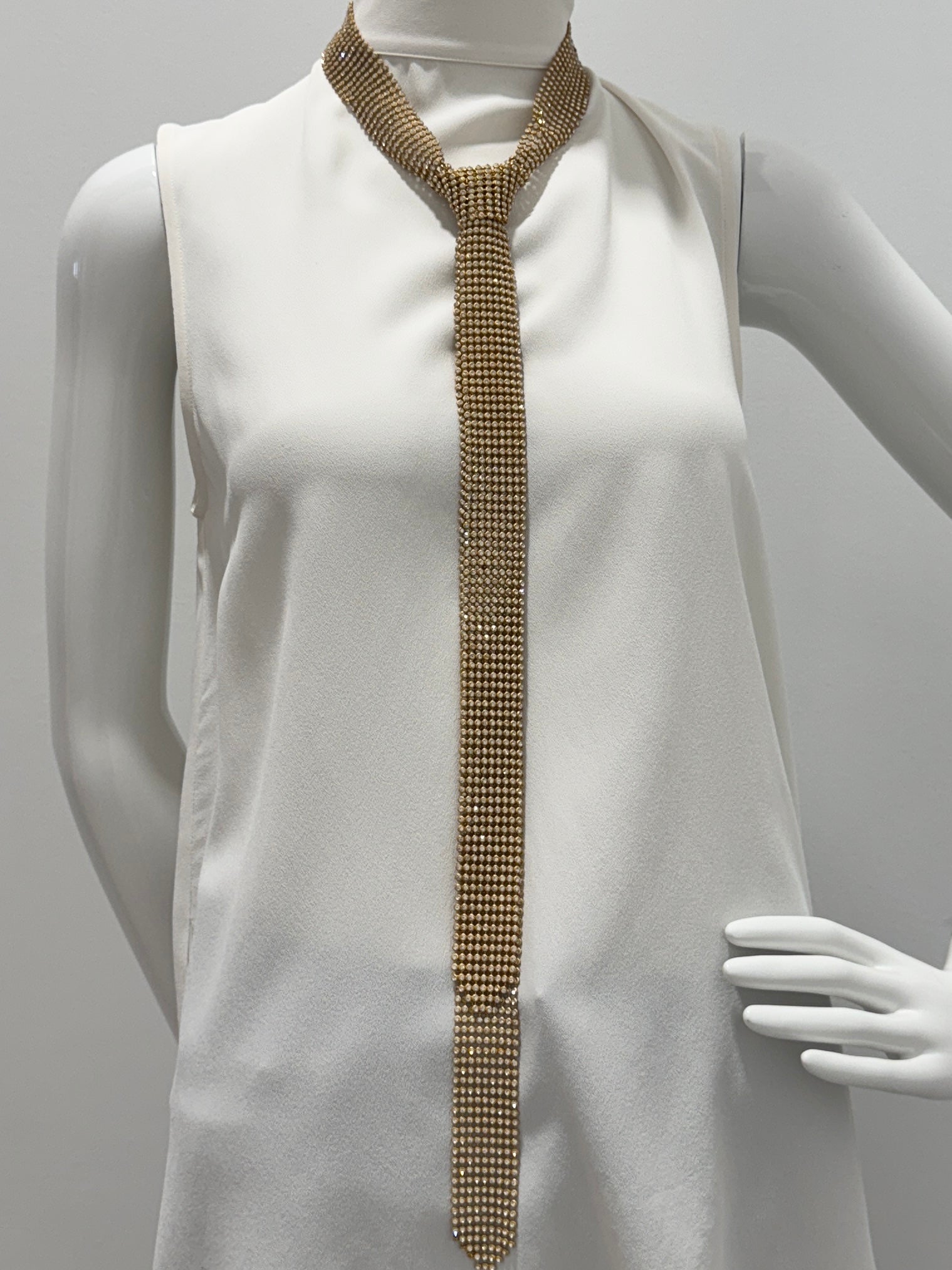 Tres Chic Cravate Dorée