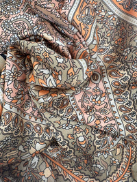 Châle en soie à motif cachemire royal