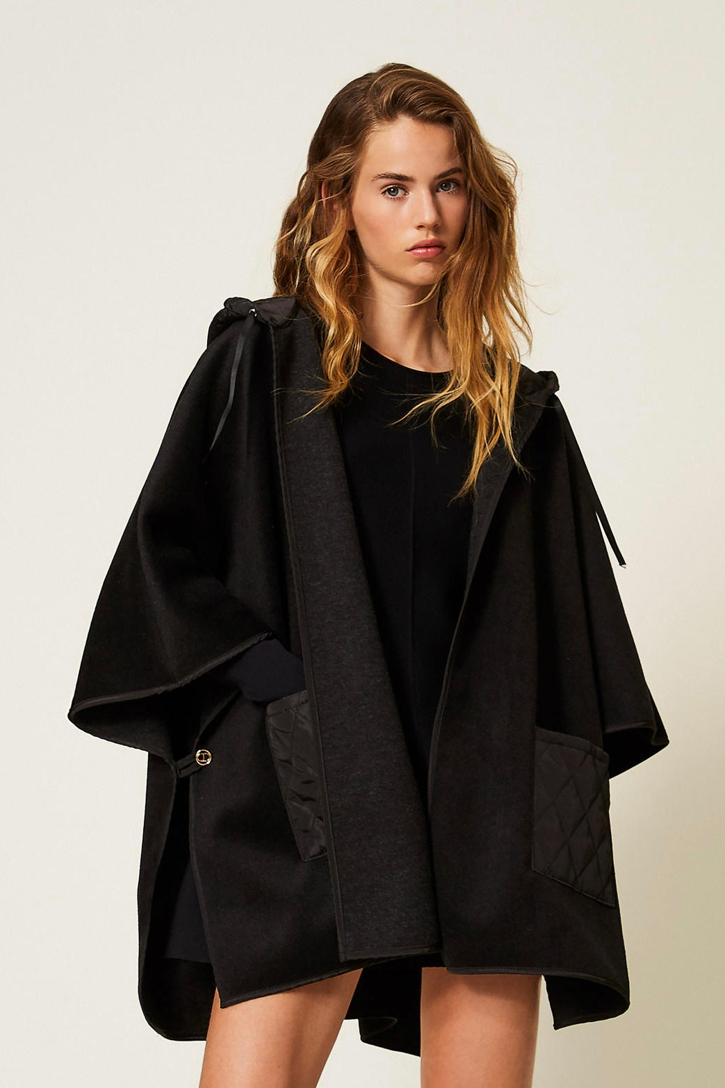 Poncho en maille Twinset avec poches