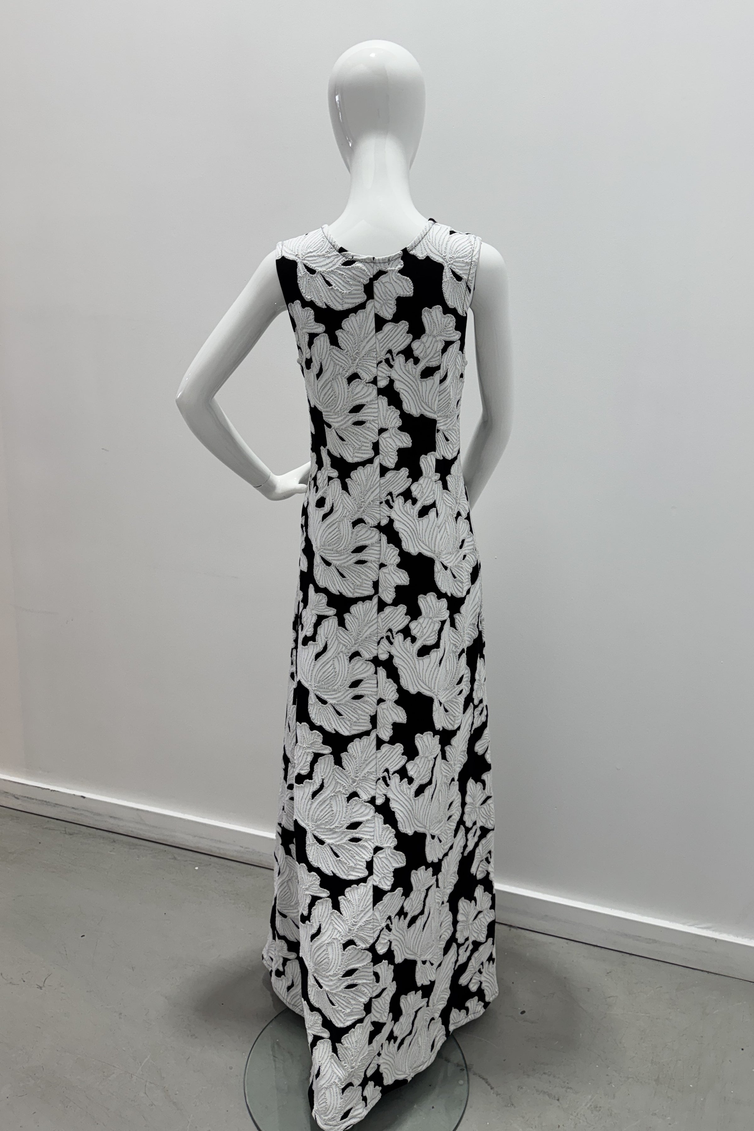 Robe Nina Nadya Toto