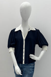 Top Cinq À Sept Weiley en soie 100 % marine/crème