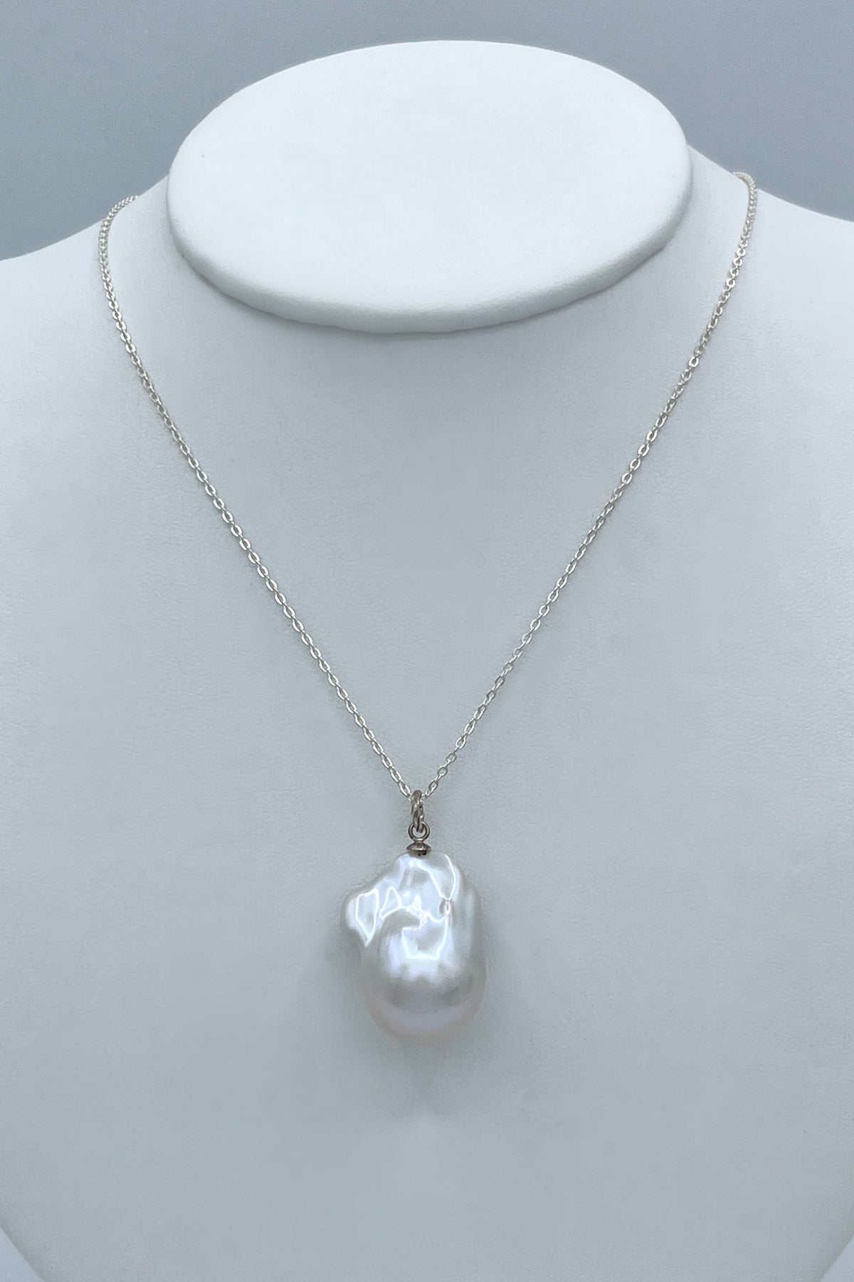Ricki Goldstein pendentif perle d'eau douce baroque 