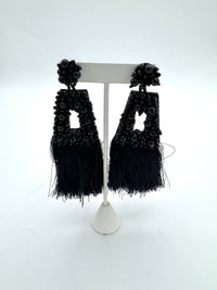 Très Chic Fringe Earrings Black