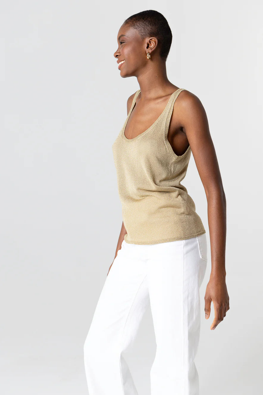 Débardeur à double encolure arrondie en maille métallique Majestic Filatures Or antique