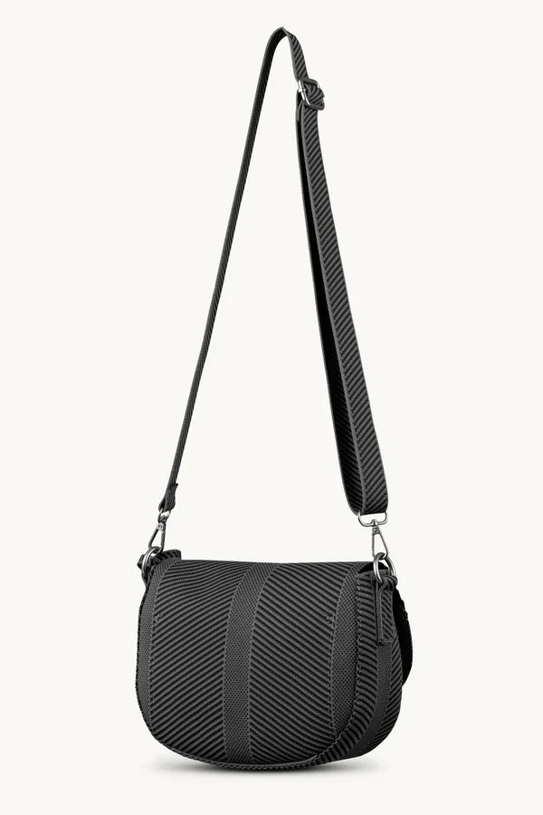 Ilse Jacobsen Knitted Crossbody Bag - Black Gun Metal