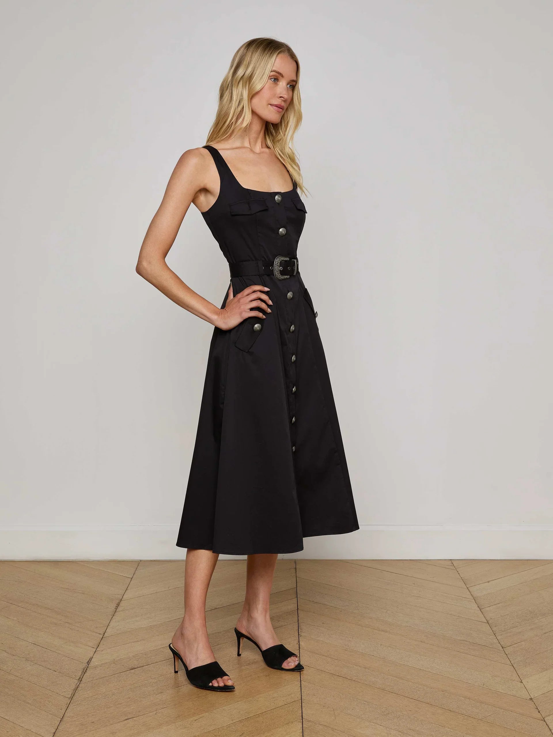 Robe trapèze L'Agence Tazia Col Rond Noire