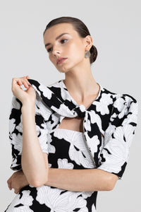 Haut Nadya Toto Panna