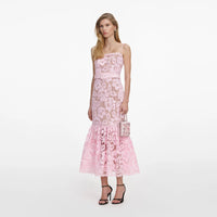 Robe midi en dentelle crochet rose Self-Portrait