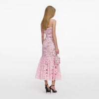 Robe midi en dentelle crochet rose Self-Portrait