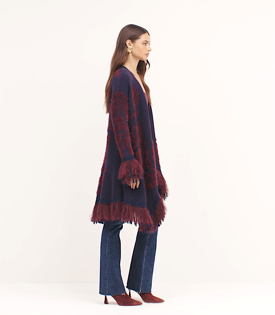 L'Agence 80278HAO-MDBJ Cardigan Naiad en jacquard à franges bleu nuit/bordeaux