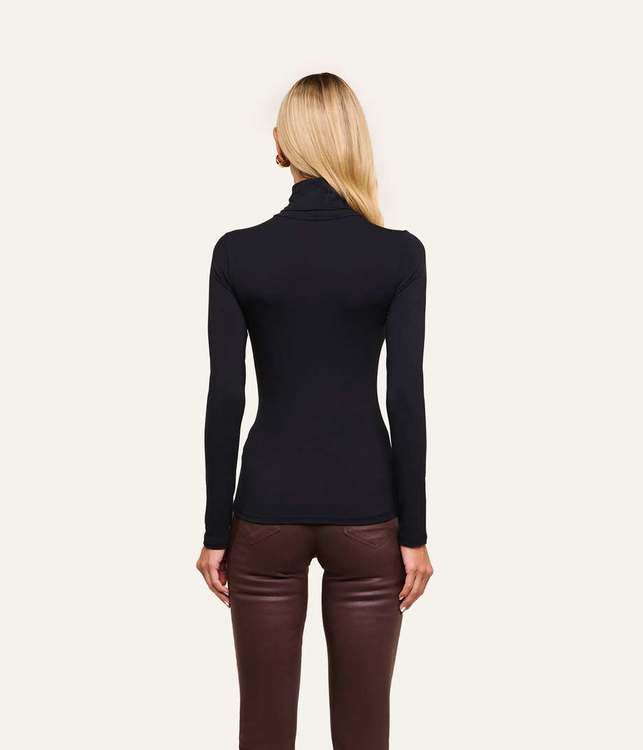 L'Agence 5558MJT-BLAC pull Lani à col roulé et manches longues Black