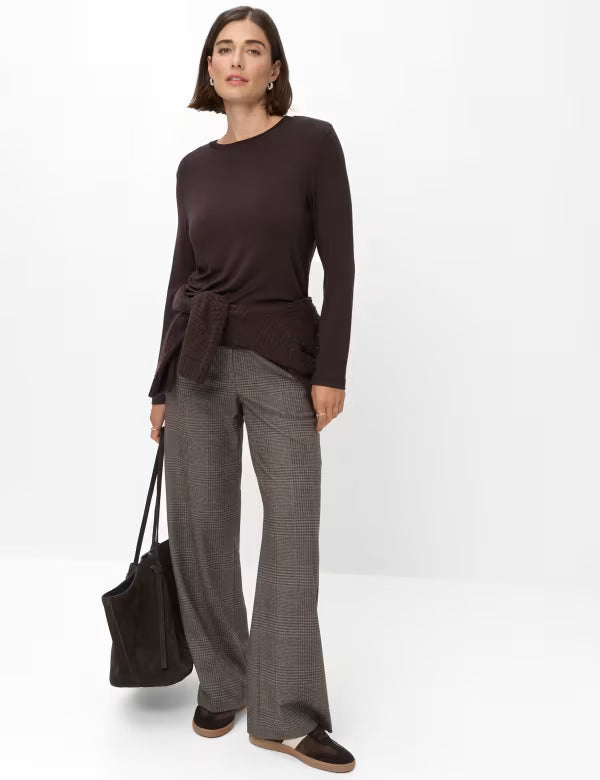 Brax Women's Long-Sleeved Top in a Viscose Blend - Brunette