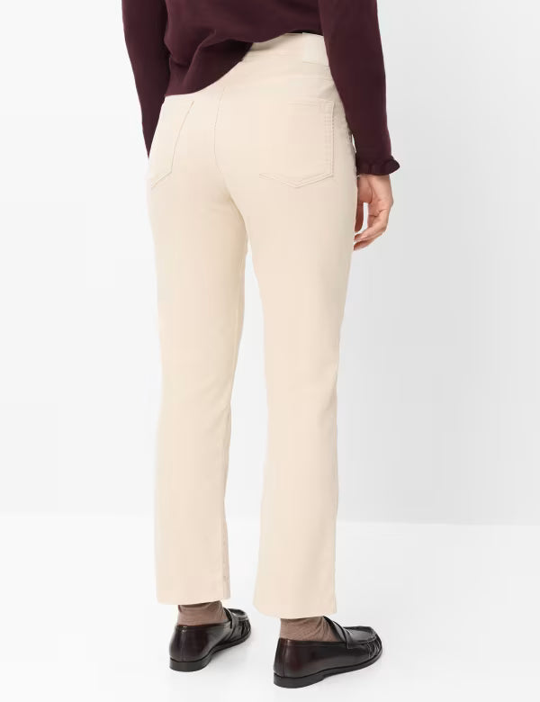 Brax Women's Cigarrete Fit Pant - Dark Ecru