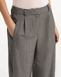 YAYA Woven Wide Leg Trousers with Pleats - HoleBlack Dessin